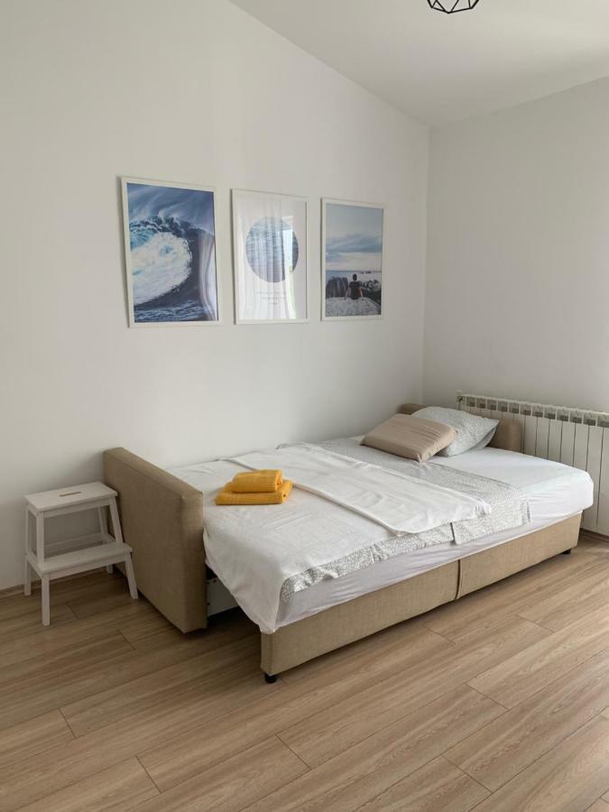 N&N Apartments Jadranovo Exterior photo